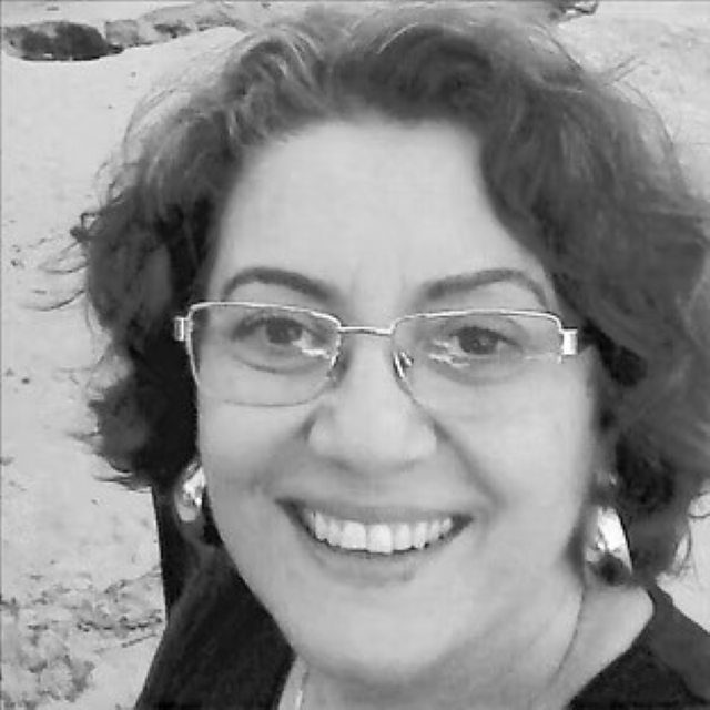 Debora de Carvalho Figueiredo